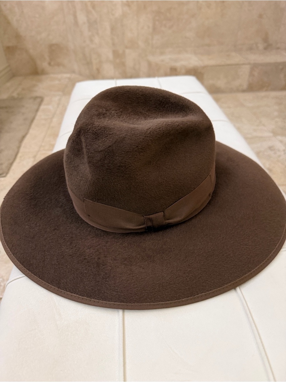Gucci Classic Wide-Brim Wool Fedora Hat - Brown, Rare!!!